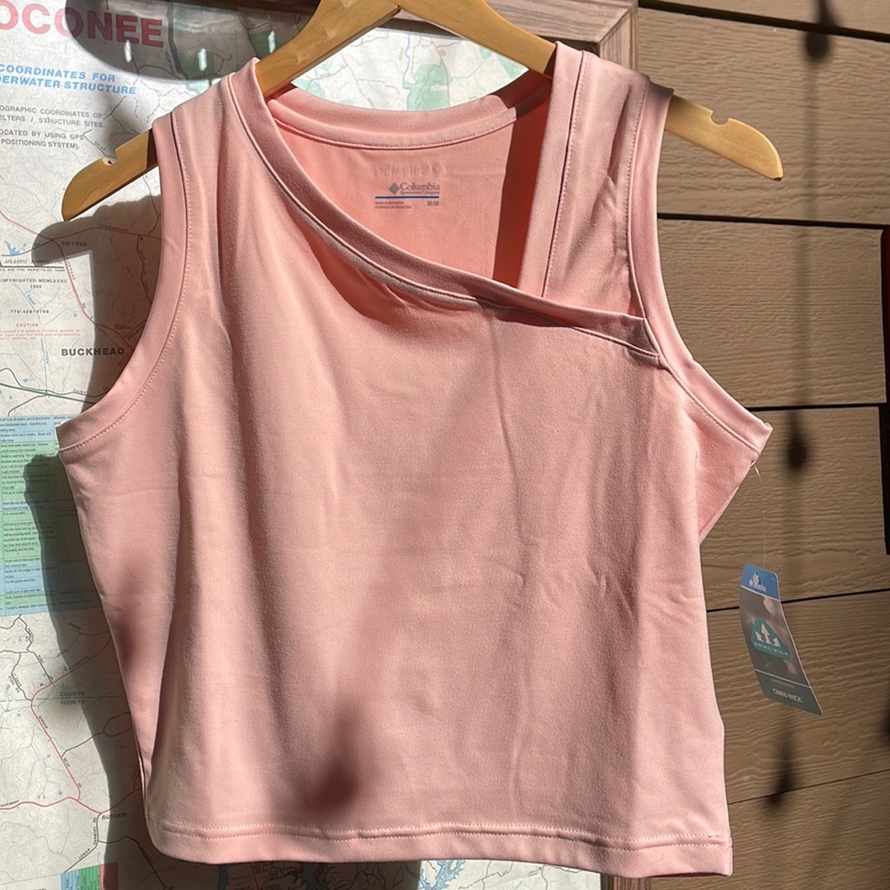 NWT Columbia top